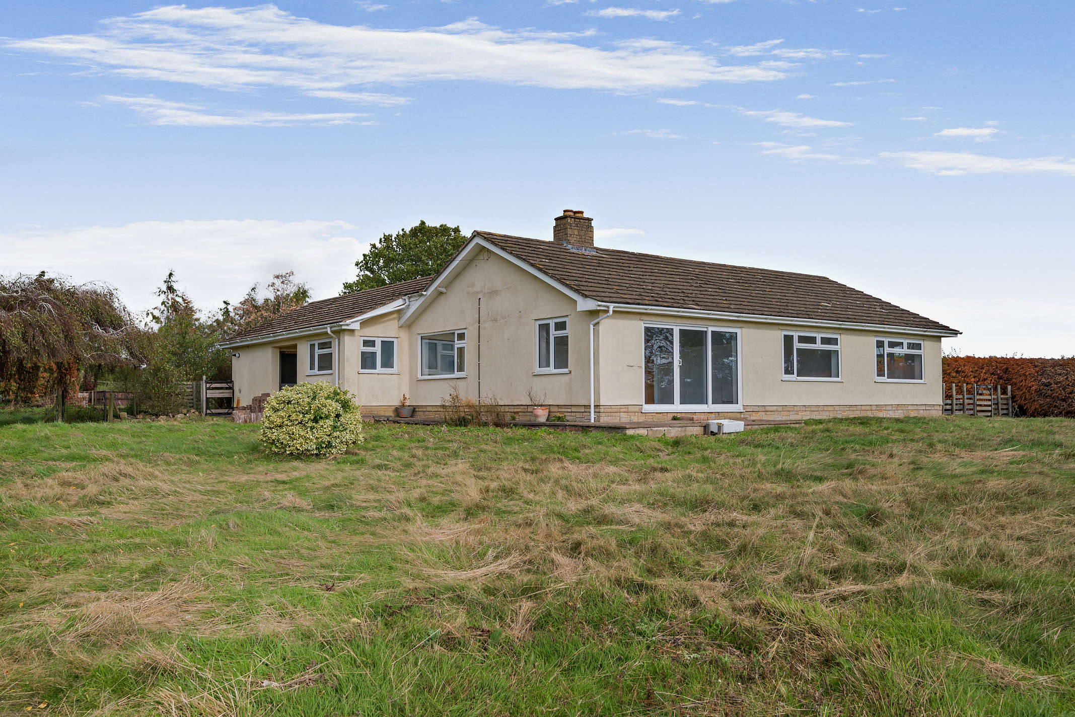 BROADMOOR FARM AND THE LEYS | R.G. & R.B. Williams